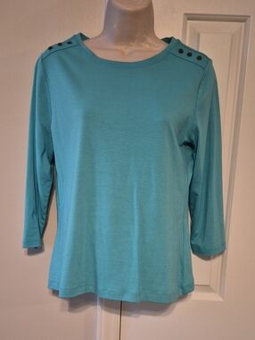 Madison Teal 3/4 Sleeve Button-Shoulder Top
